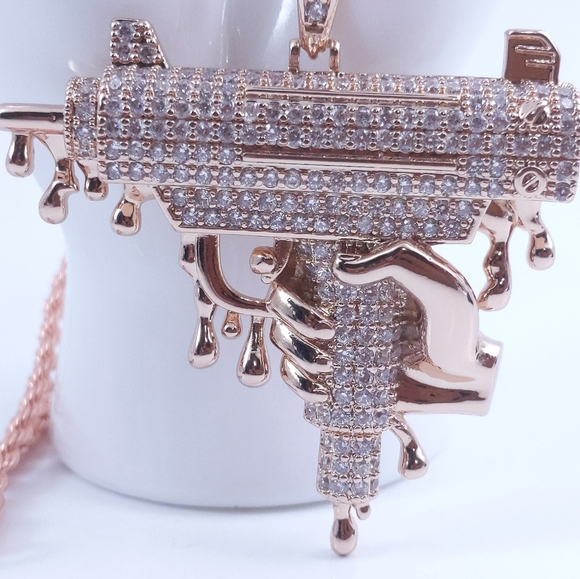 Icy Rose Uzi + 20" Rope Chain - Picture 3 of 8